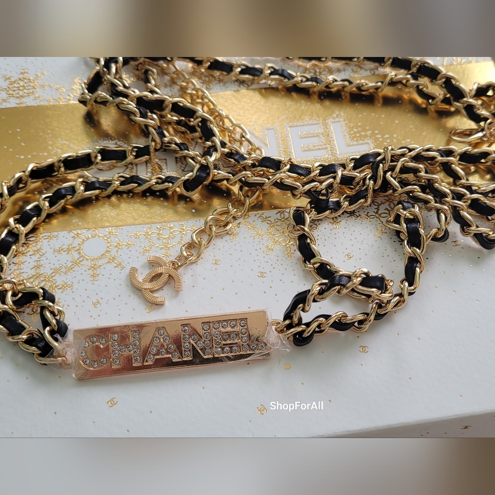 Chanel Gold and Black Chain Belt - Picture 4 of 10